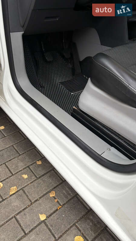 Мінівен Volkswagen Caddy 2008 в Хмельницькому фото 27 Мінівен Volkswagen Caddy 2008 в Хмельницькому