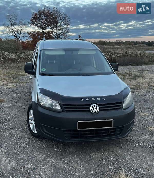 Грузовой фургон Volkswagen Caddy 2014 в Мостиске