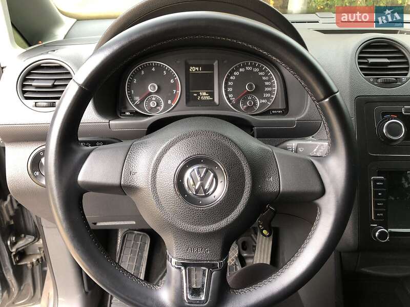 Мінівен Volkswagen Caddy 2011 в Біляївці