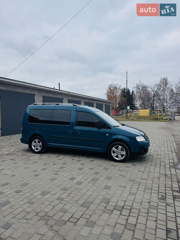 Минивэн Volkswagen Caddy 2008 в Ровно