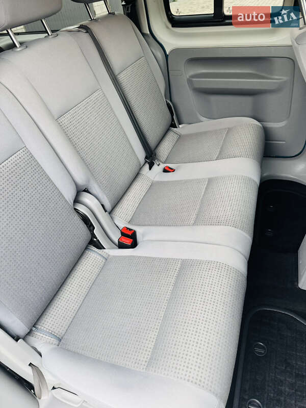 Минивэн Volkswagen Caddy 2008 в Ровно