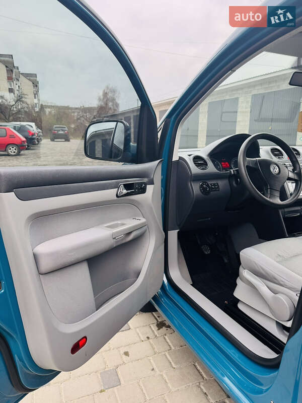 Минивэн Volkswagen Caddy 2008 в Ровно