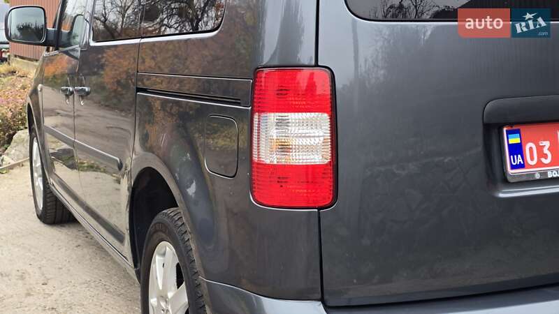 Мінівен Volkswagen Caddy 2010 в Полтаві