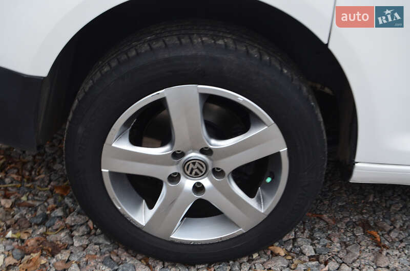 Мінівен Volkswagen Caddy 2020 в Києві