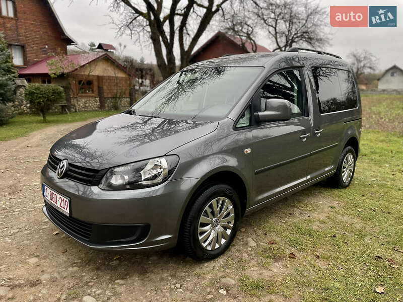 Мінівен Volkswagen Caddy 2015 в Коломиї