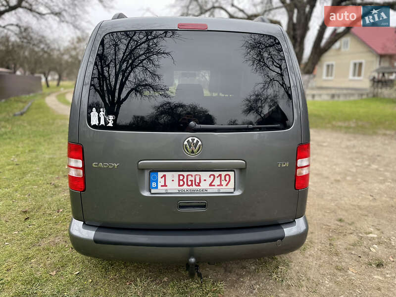 Мінівен Volkswagen Caddy 2015 в Коломиї