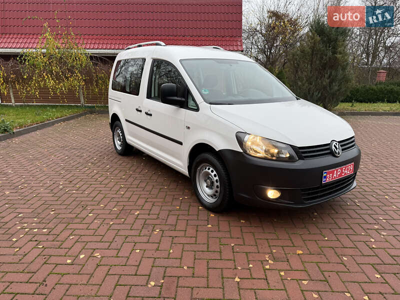 Минивэн Volkswagen Caddy 2014 в Хмельницком