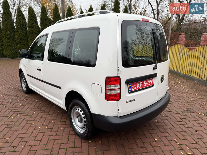 Минивэн Volkswagen Caddy 2014 в Хмельницком