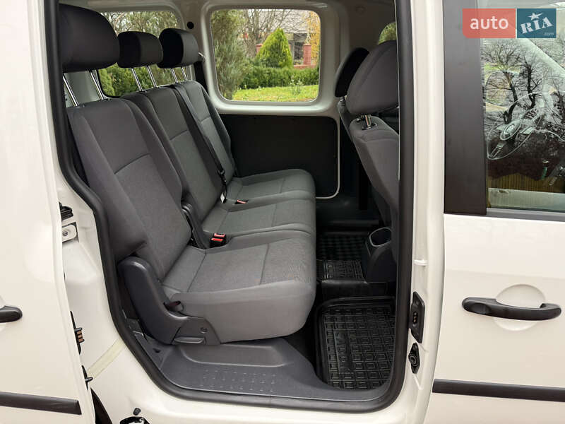 Минивэн Volkswagen Caddy 2014 в Хмельницком