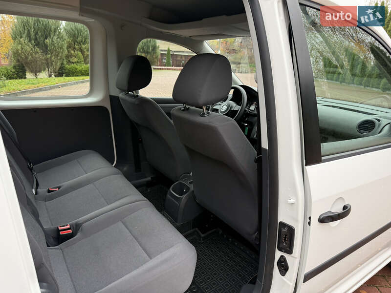 Минивэн Volkswagen Caddy 2014 в Хмельницком