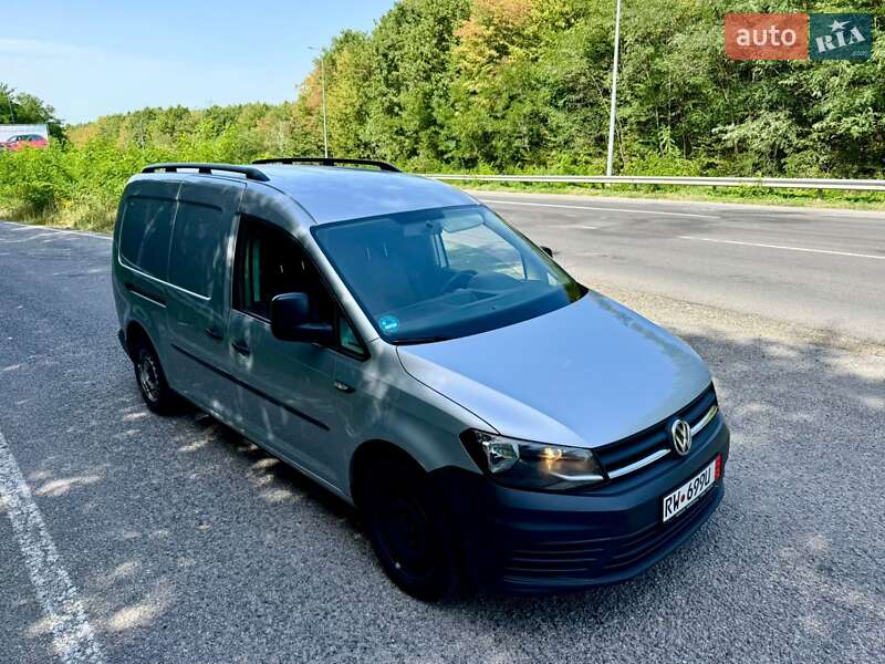 Минивэн Volkswagen Caddy 2016 в Обухове