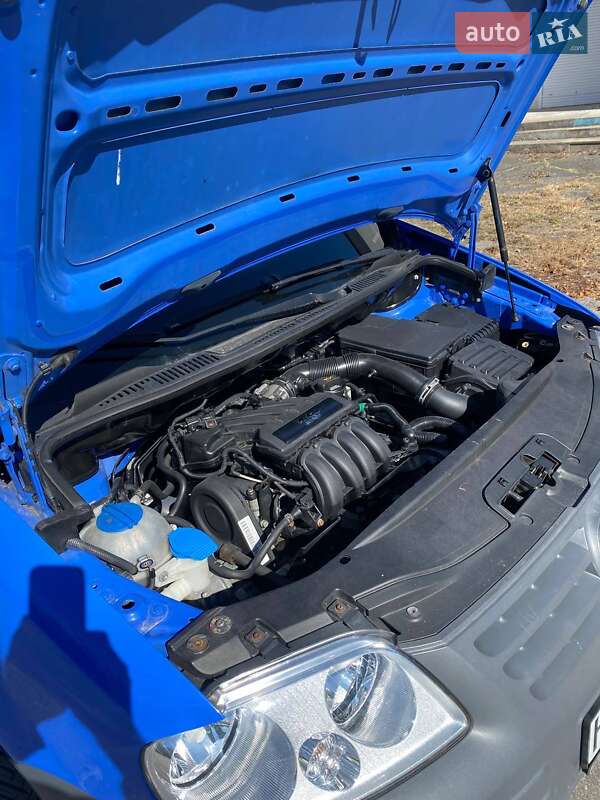 Минивэн Volkswagen Caddy 2006 в Хмельнике фото 4 Минивэн Volkswagen Caddy 2006 в Хмельнике
