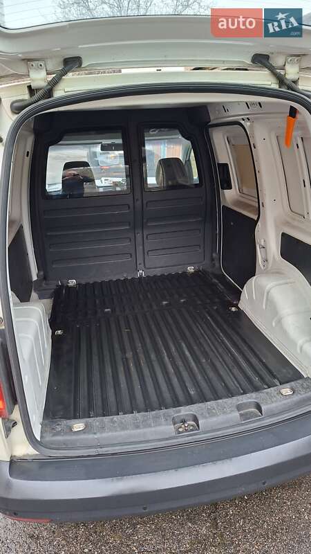 Інші вантажівки Volkswagen Caddy 2016 в Києві фото 4 Інші вантажівки Volkswagen Caddy 2016 в Києві