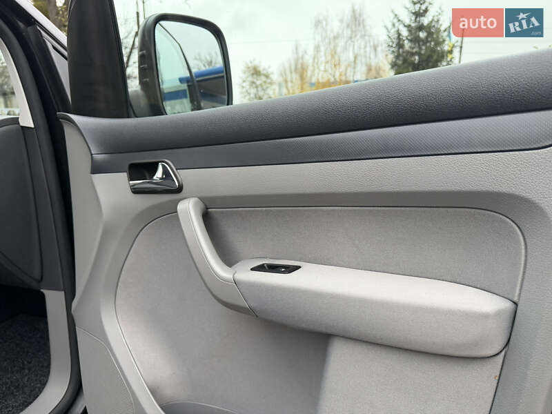 Мінівен Volkswagen Caddy 2008 в Лубнах фото 46 Мінівен Volkswagen Caddy 2008 в Лубнах