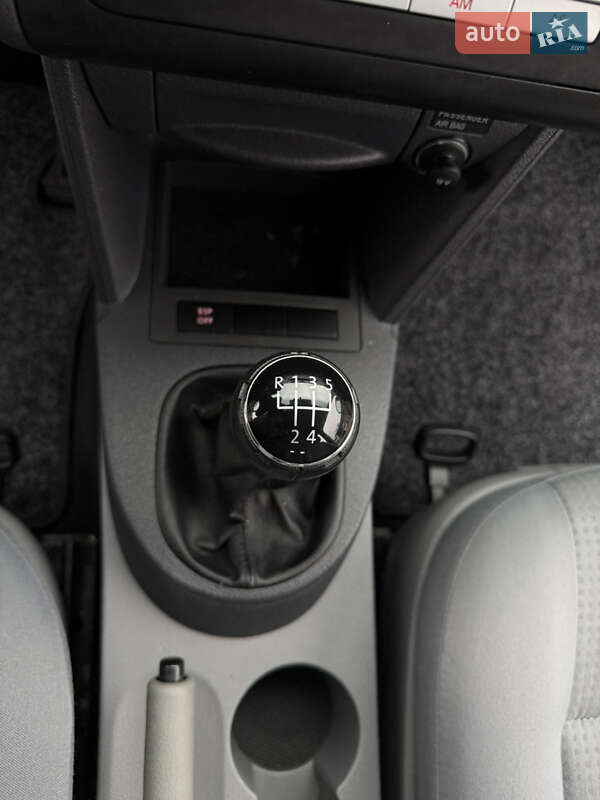 Мінівен Volkswagen Caddy 2008 в Лубнах фото 60 Мінівен Volkswagen Caddy 2008 в Лубнах