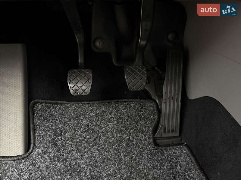 Мінівен Volkswagen Caddy 2008 в Лубнах фото 64 Мінівен Volkswagen Caddy 2008 в Лубнах