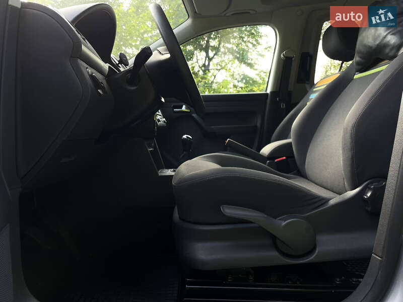 Минивэн Volkswagen Caddy 2013 в Львове фото 14 Минивэн Volkswagen Caddy 2013 в Львове