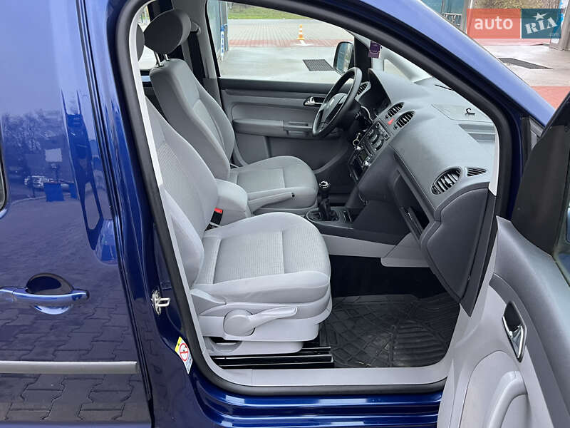 Минивэн Volkswagen Caddy 2010 в Кривом Роге фото 34 Минивэн Volkswagen Caddy 2010 в Кривом Роге