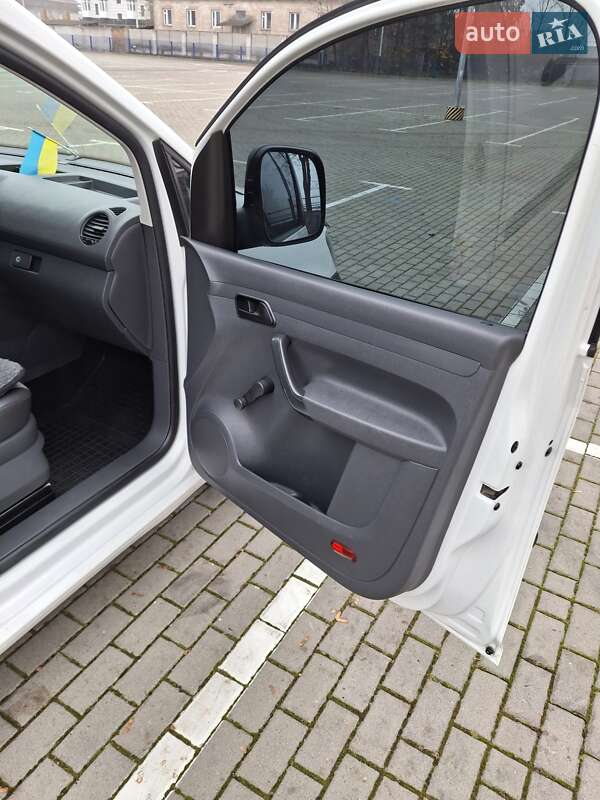 Мінівен Volkswagen Caddy 2014 в Хоросткові фото 16 Мінівен Volkswagen Caddy 2014 в Хоросткові