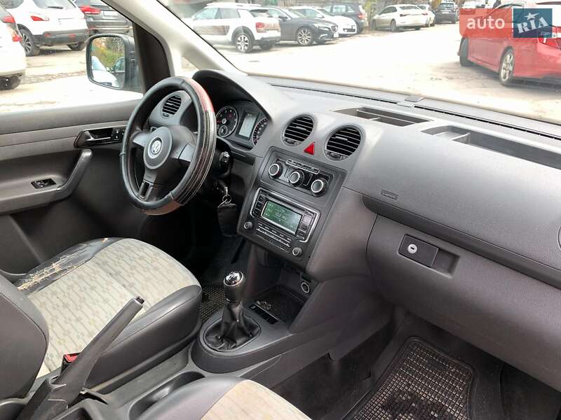 Грузопассажирский фургон Volkswagen Caddy 2012 в Виннице фото 52 Грузопассажирский фургон Volkswagen Caddy 2012 в Виннице