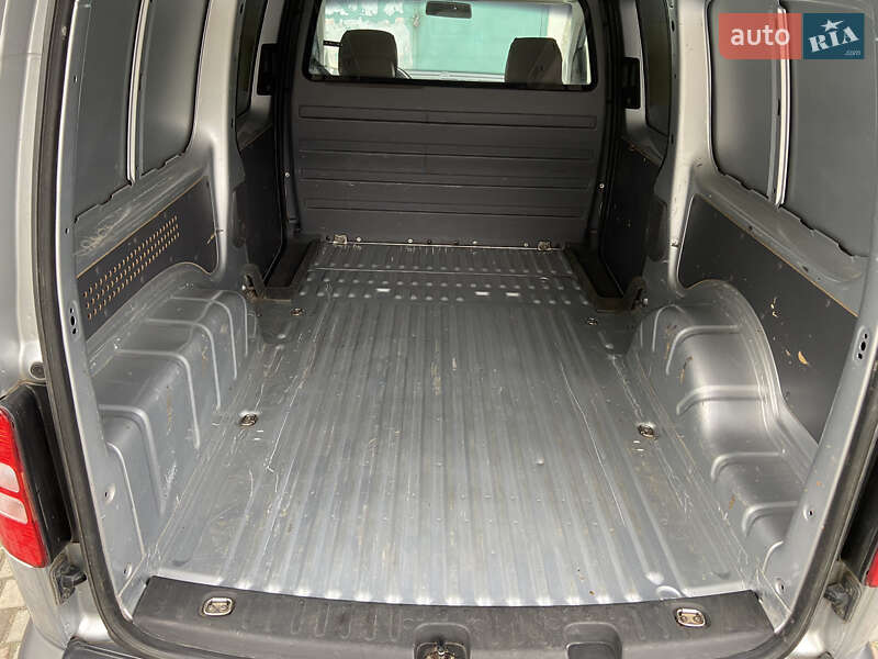 Вантажний фургон Volkswagen Caddy 2011 в Костопілі фото 8 Вантажний фургон Volkswagen Caddy 2011 в Костопілі