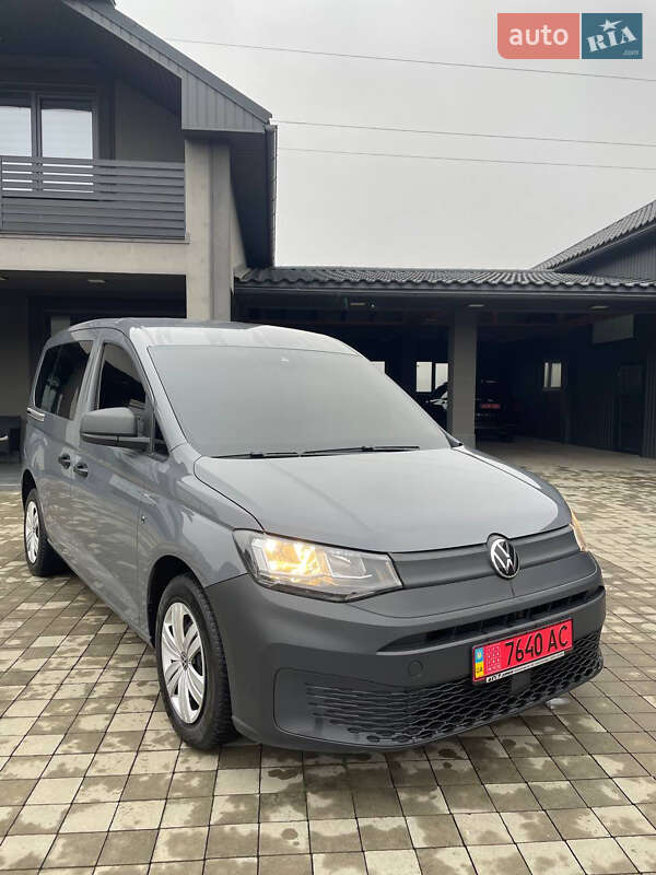 Мінівен Volkswagen Caddy 2021 в Іршаві