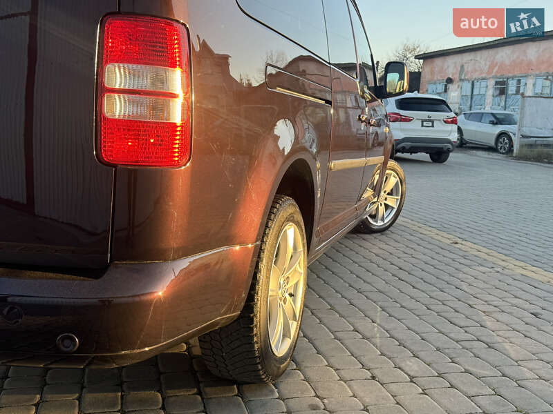 Минивэн Volkswagen Caddy 2011 в Коломые
