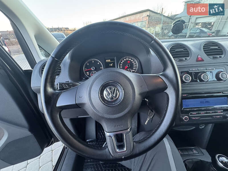 Минивэн Volkswagen Caddy 2011 в Коломые