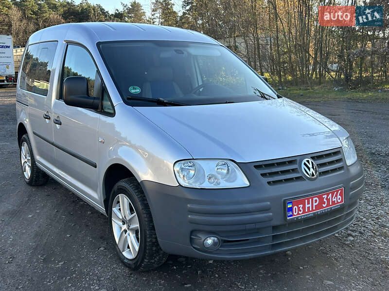 Мінівен Volkswagen Caddy 2009 в Радивиліві