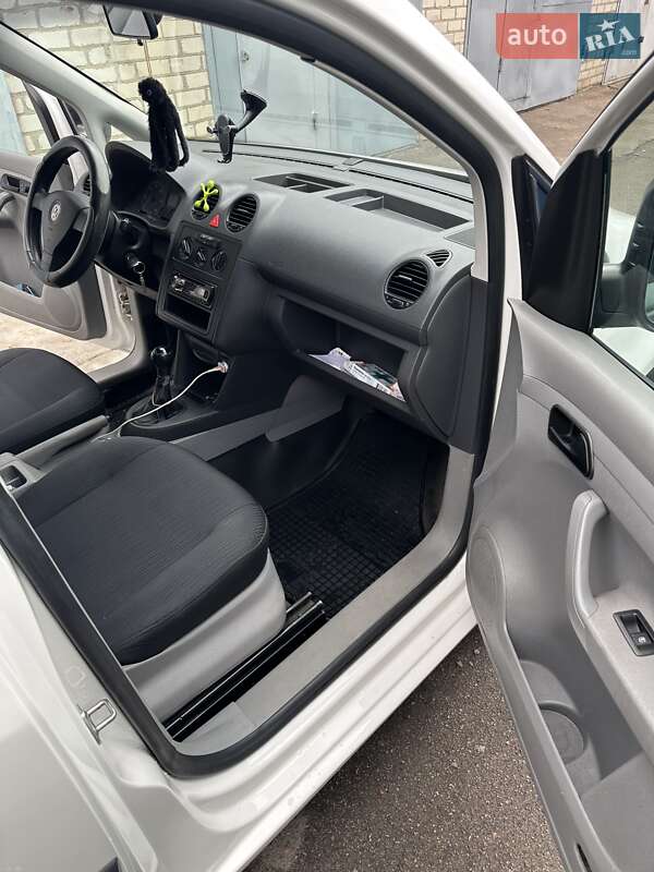 Мінівен Volkswagen Caddy 2008 в Житомирі