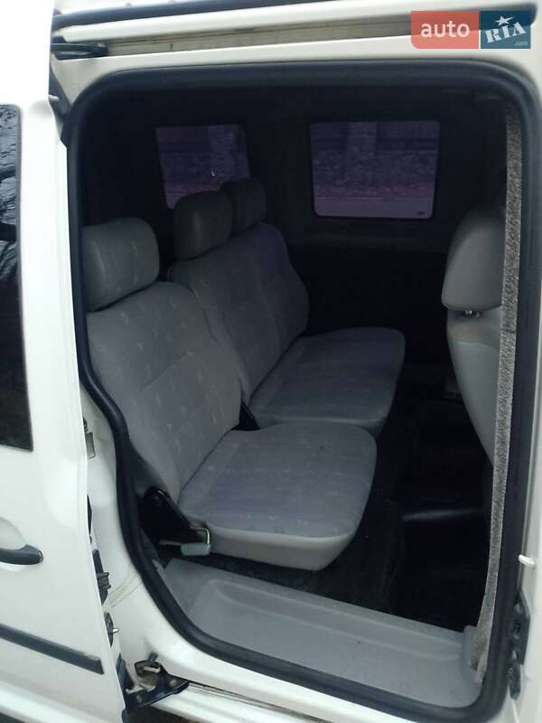 Мінівен Volkswagen Caddy 2004 в Києві