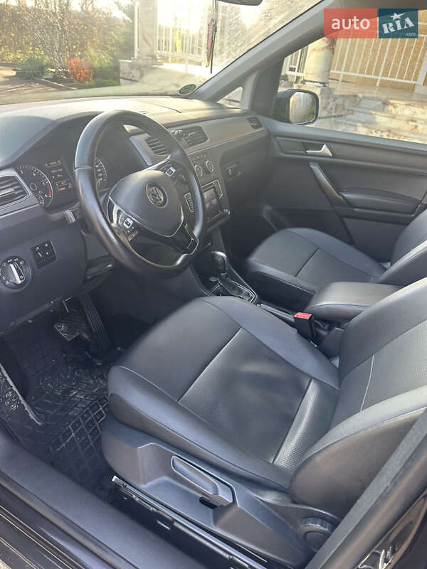 Мінівен Volkswagen Caddy 2016 в Тернополі фото 9 Мінівен Volkswagen Caddy 2016 в Тернополі