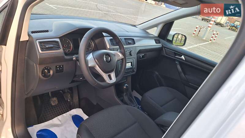 Мінівен Volkswagen Caddy 2017 в Коломиї