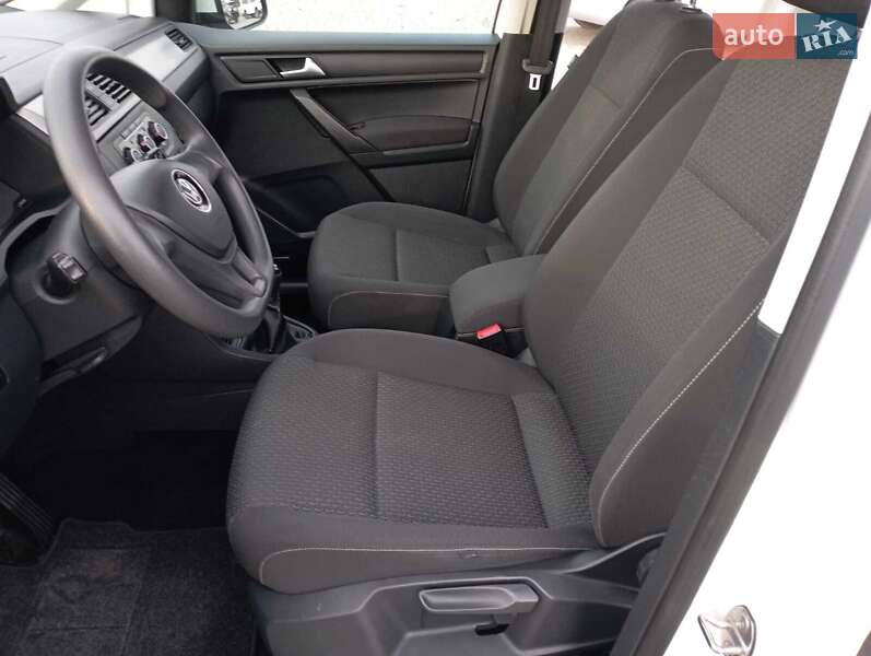 Минивэн Volkswagen Caddy 2018 в Черновцах фото 15 Минивэн Volkswagen Caddy 2018 в Черновцах