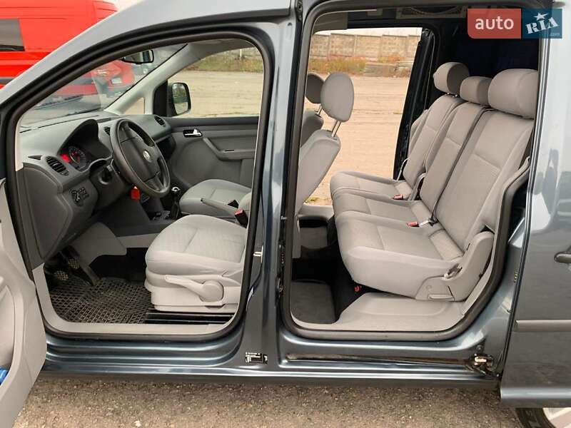 Минивэн Volkswagen Caddy 2009 в Ровно фото 9 Минивэн Volkswagen Caddy 2009 в Ровно