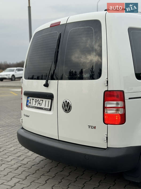 Мінівен Volkswagen Caddy 2011 в Коломиї
