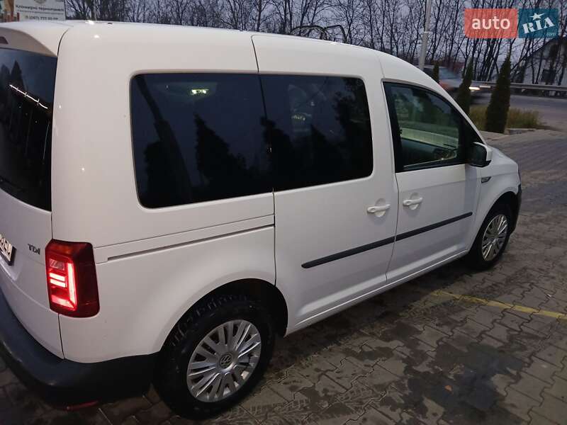 Минивэн Volkswagen Caddy 2017 в Тернополе