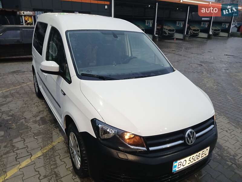 Минивэн Volkswagen Caddy 2017 в Тернополе