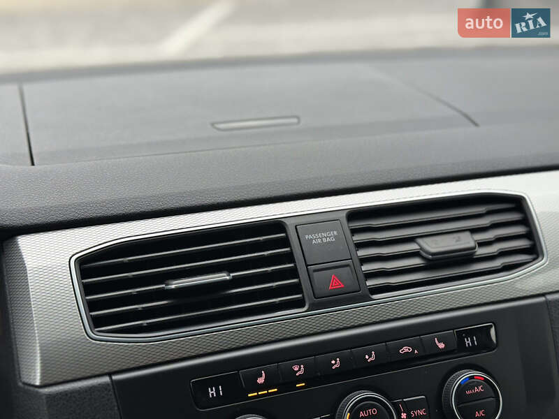 Минивэн Volkswagen Caddy 2016 в Луцке фото 45 Минивэн Volkswagen Caddy 2016 в Луцке