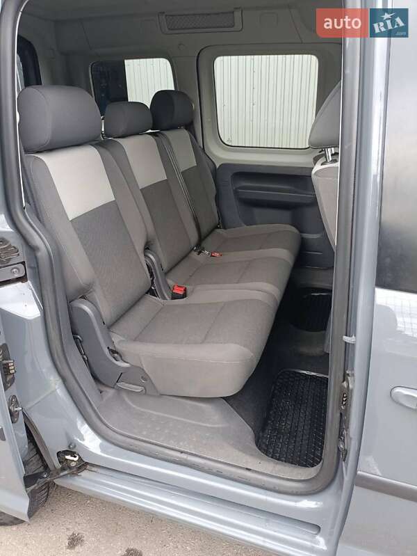 Минивэн Volkswagen Caddy 2012 в Обухове фото 5 Минивэн Volkswagen Caddy 2012 в Обухове