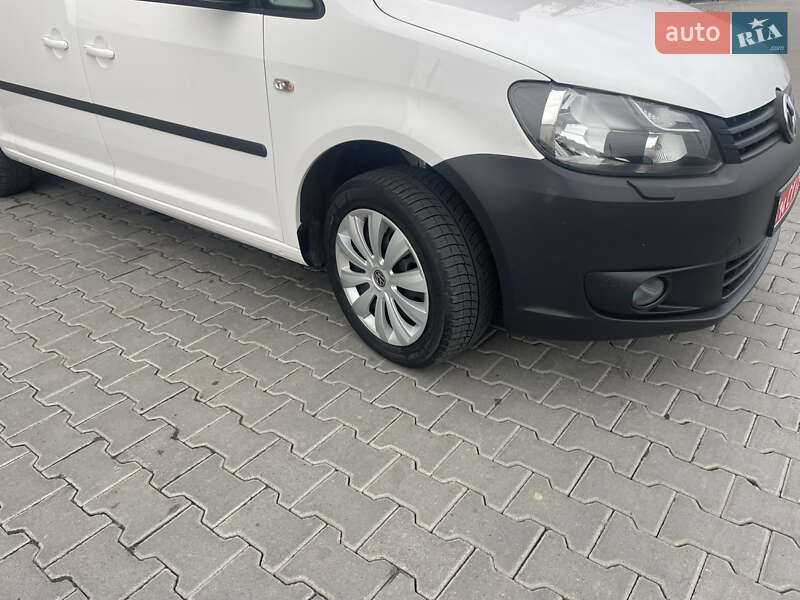 Минивэн Volkswagen Caddy 2013 в Мукачево