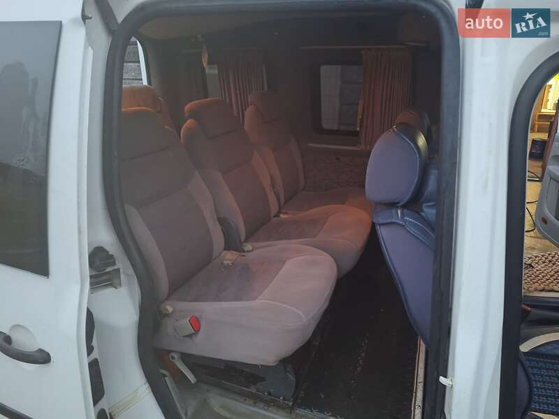 Мінівен Volkswagen Caddy 2004 в Тячеві фото 12 Мінівен Volkswagen Caddy 2004 в Тячеві