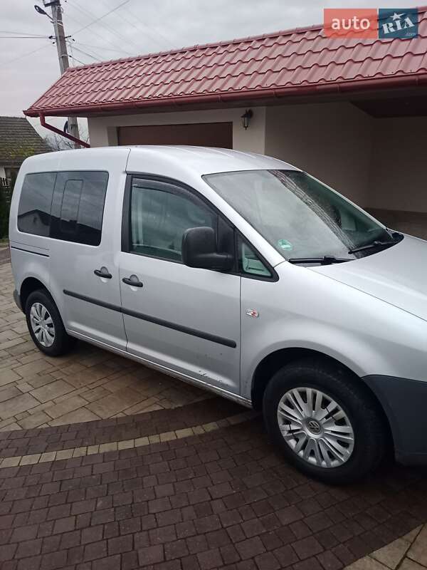 Мінівен Volkswagen Caddy 2010 в Львові фото 23 Мінівен Volkswagen Caddy 2010 в Львові