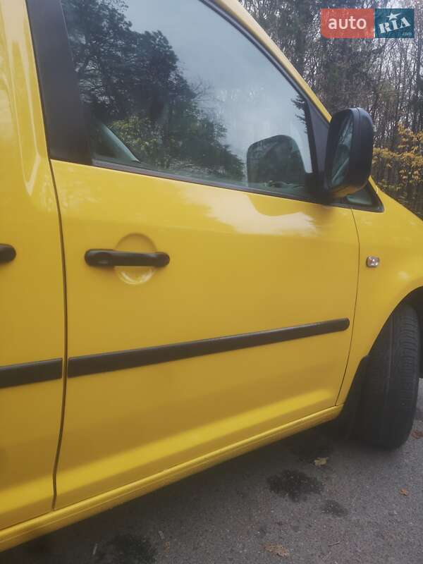 Минивэн Volkswagen Caddy 2007 в Хмельнике