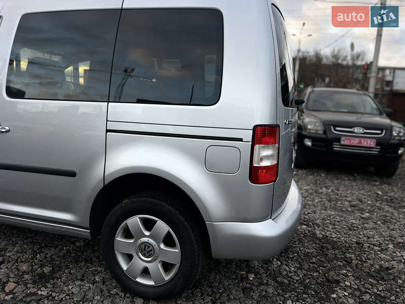 Минивэн Volkswagen Caddy 2009 в Полтаве
