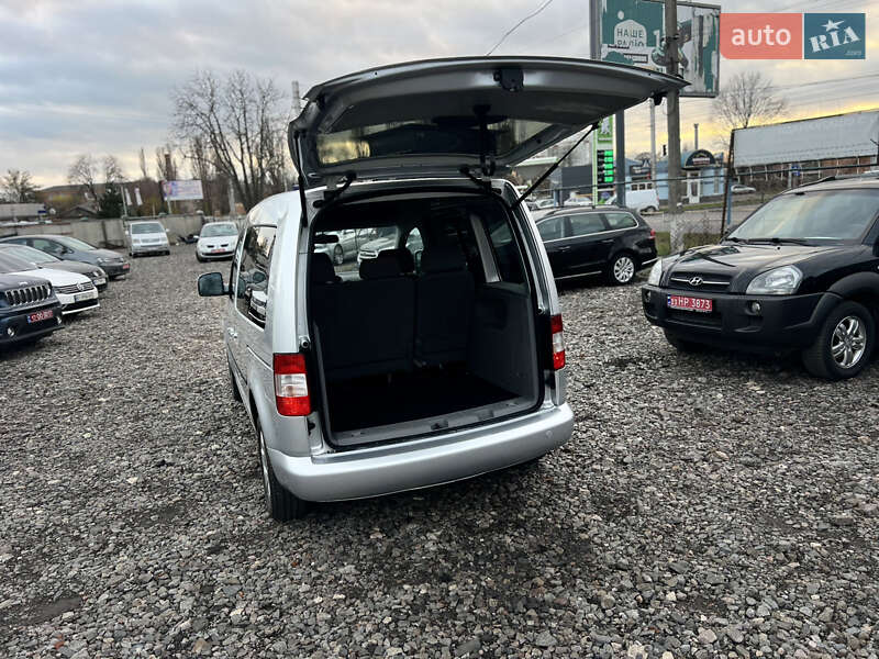 Минивэн Volkswagen Caddy 2009 в Полтаве