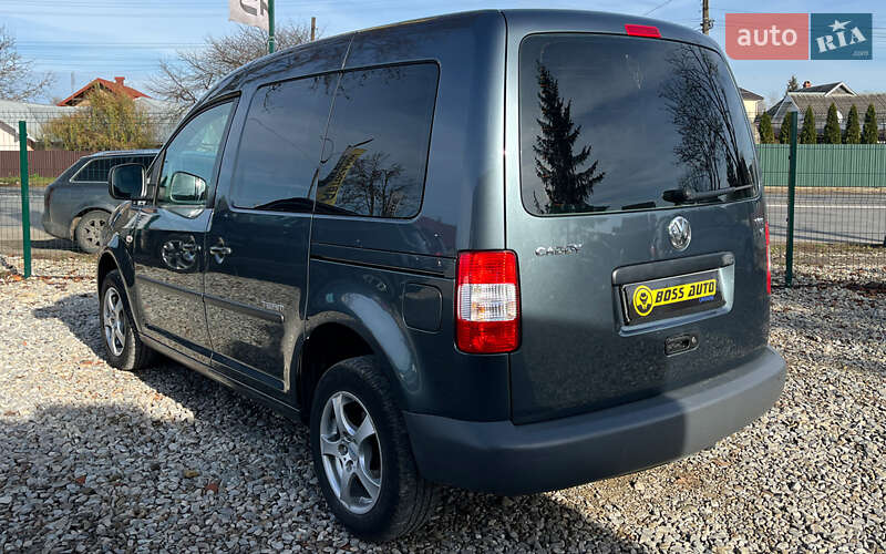 Минивэн Volkswagen Caddy 2010 в Коломые