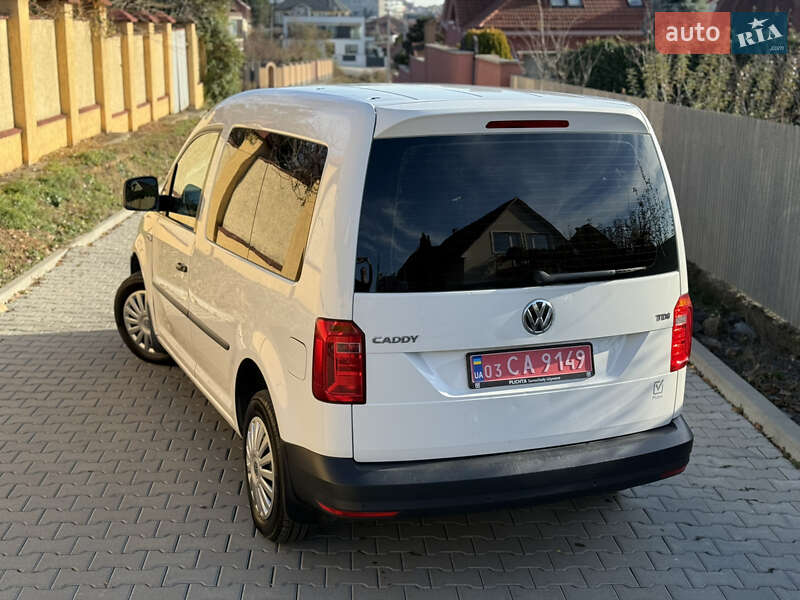 Минивэн Volkswagen Caddy 2017 в Ужгороде