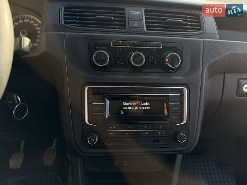 Минивэн Volkswagen Caddy 2017 в Ужгороде