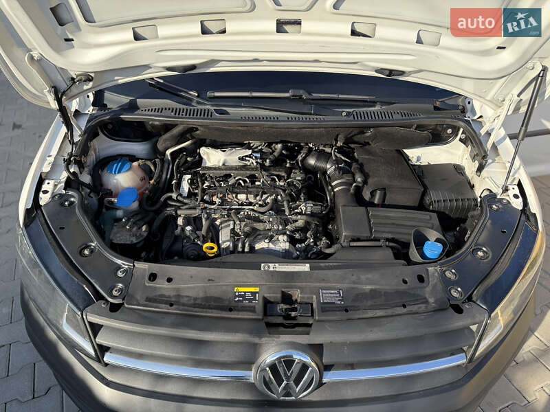 Минивэн Volkswagen Caddy 2017 в Ужгороде